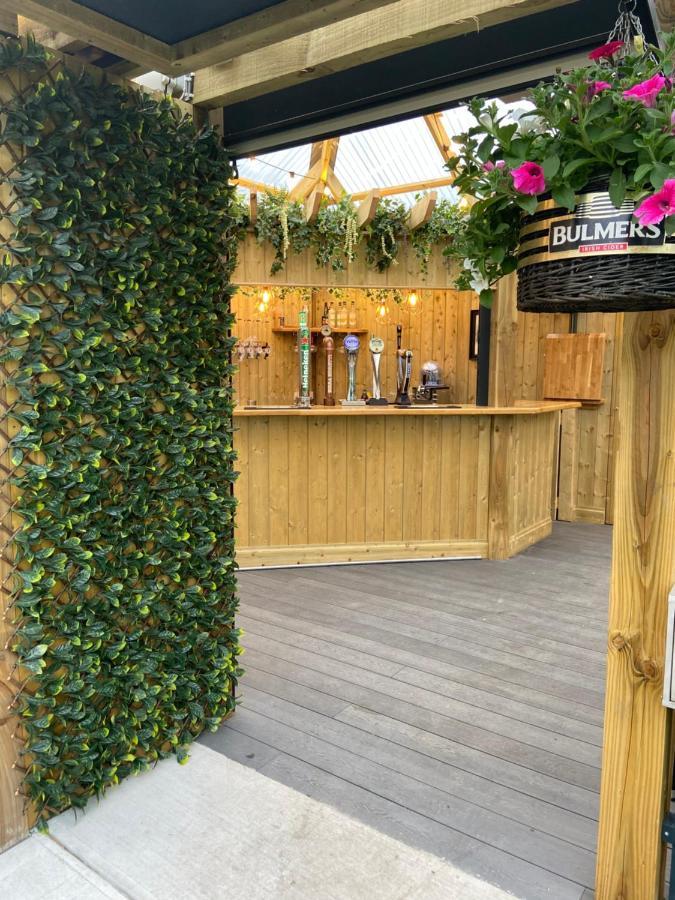 The Copper Still Bar Restaurant & Boutique Rooms Dromod Exterior photo